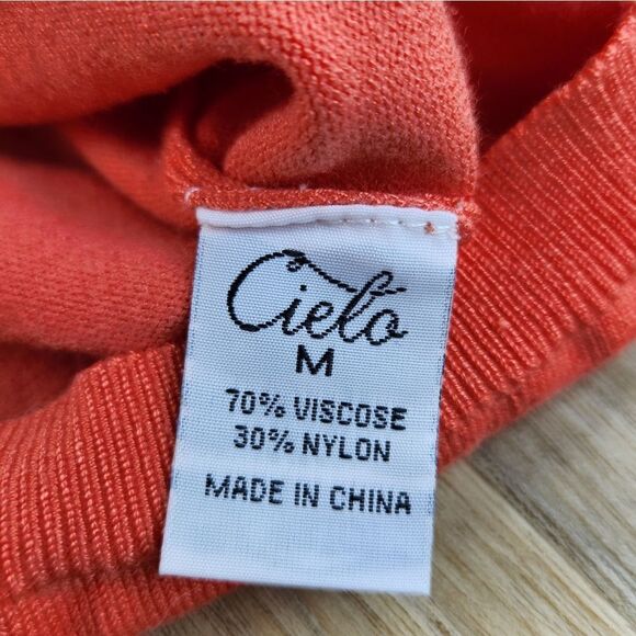 🔸️Cielo Coral Retro Style Short Sleeve Sweater Medium - Picture 8 of 9